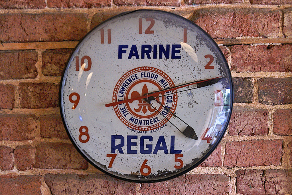 Regal Flour Clock