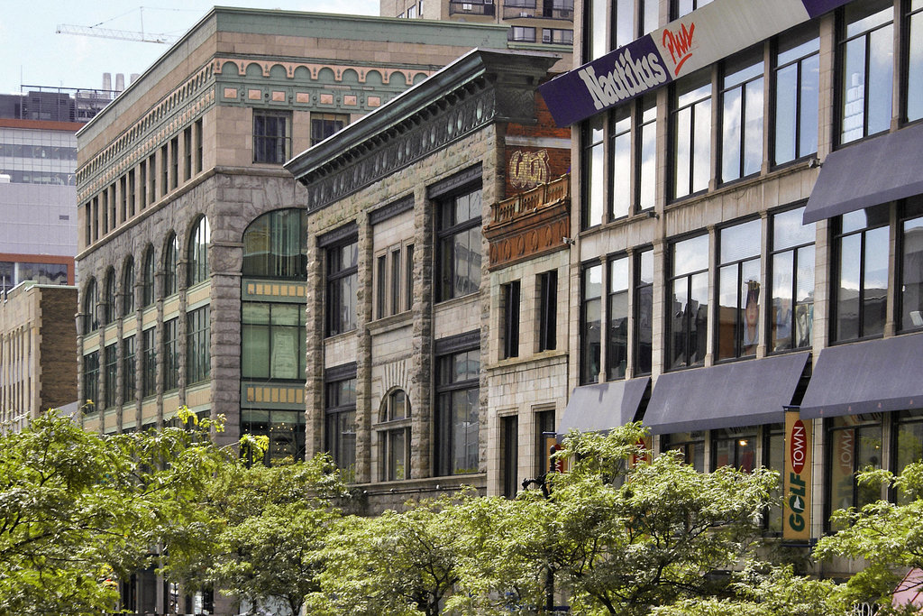 The "Grande Dames" of St Catherine Street – Montreal