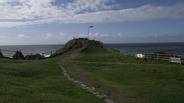 I went up to that lookout to see the waves