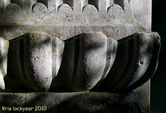 Tomb detail (I)