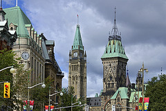 What Time is It? – Confederation Square, Ottawa, Ontario