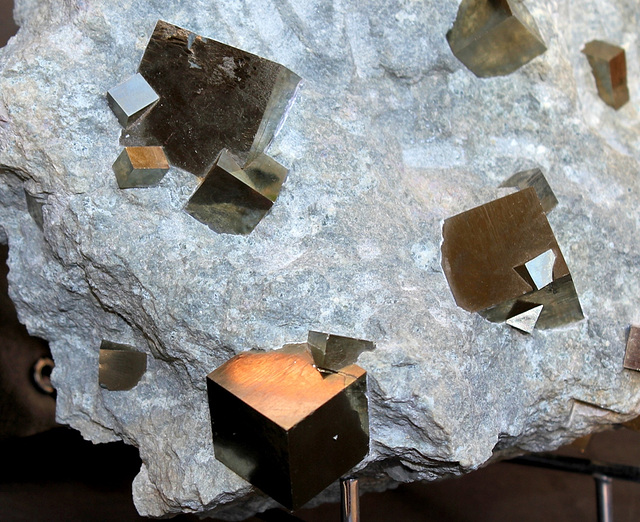 Pyrite cubique