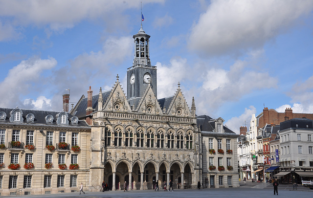 SAINT-QUENTIN en PICARDIE