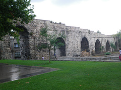 Aqueduc de Valens, 3 : prolongement.