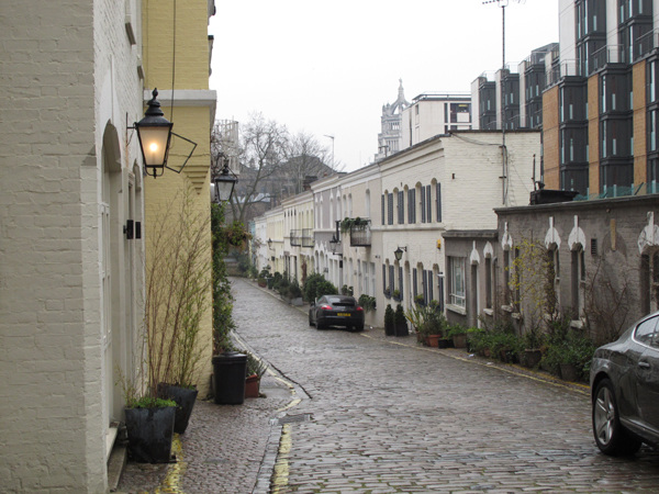 Ennismore Gardens Mews