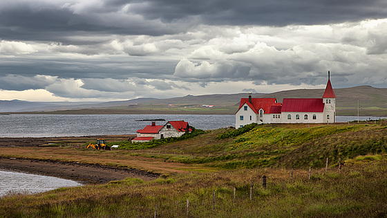 red roofs