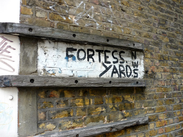 Fortess Yard (DIY)