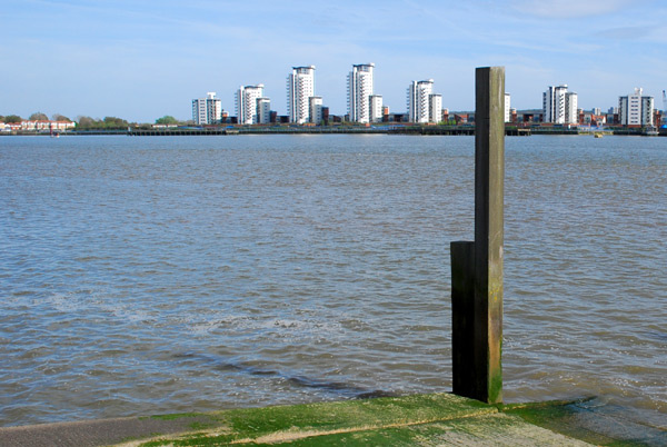 Across the Thames to Woolwich