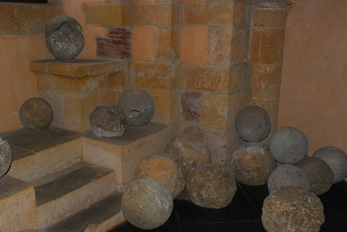 Canon balls