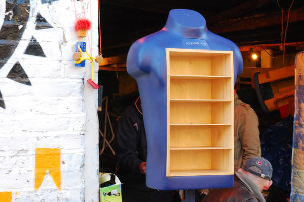 Chest of shelves