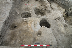 C1793_Sunken featured building with associated oven and pits from the west (2)