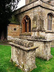 stow bale tombs early c18