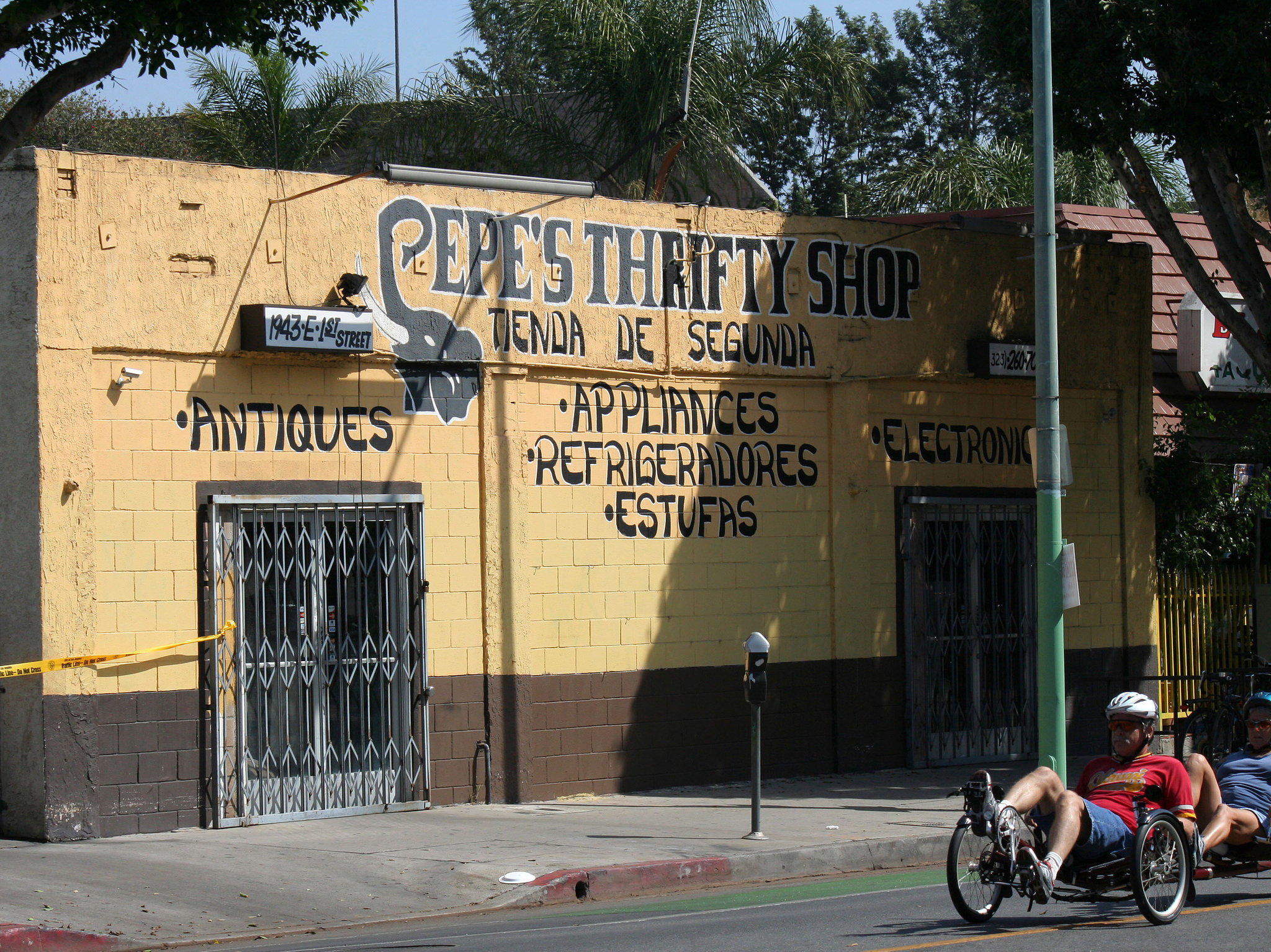 Pepe's Thrift Shop (7093)