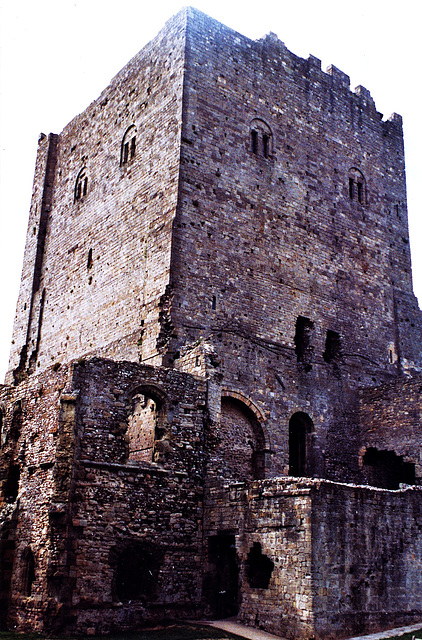 porchester castle 1120-70