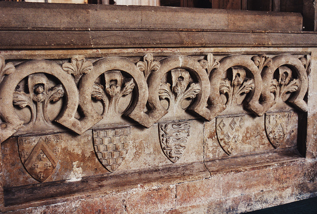 bristol tomb 1300