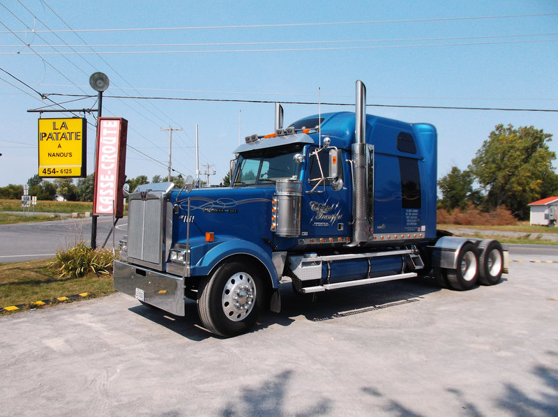 Un White Western Star de Christal Transport