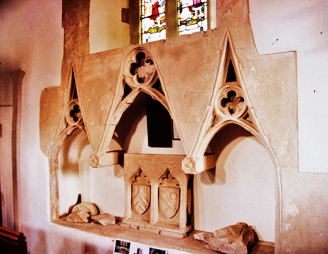 aston rowant tomb 1300