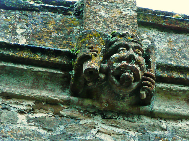 aldsworth c.1490 corbel table