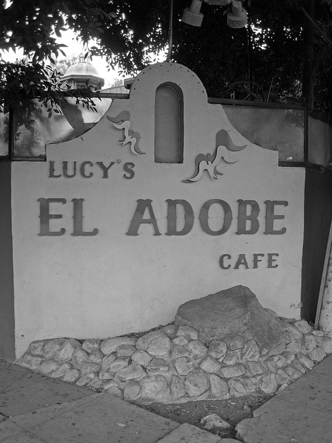 (11-17-30) Great LA Walk - Lucy's El Adobe Cafe
