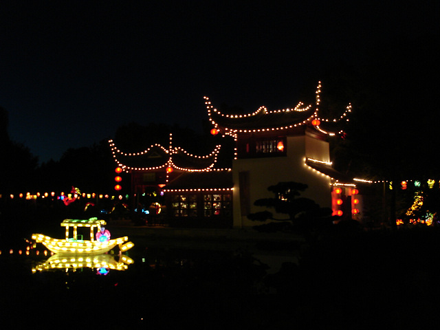 La magie des lanternes chinoises / The magic of chinese lanterns - 10 septembre 2010.