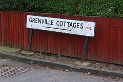 Grenville Cottages ------->
