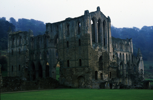 2346 Rievaulx Abbey