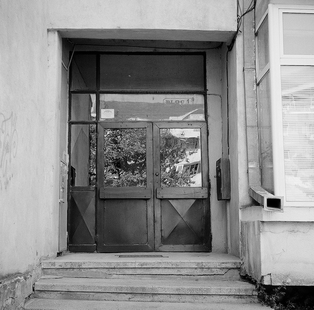 Romanian doorway (1)