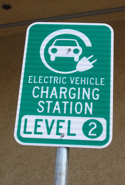 Electric Vehicle Charging Station at Walgreen's (1177)