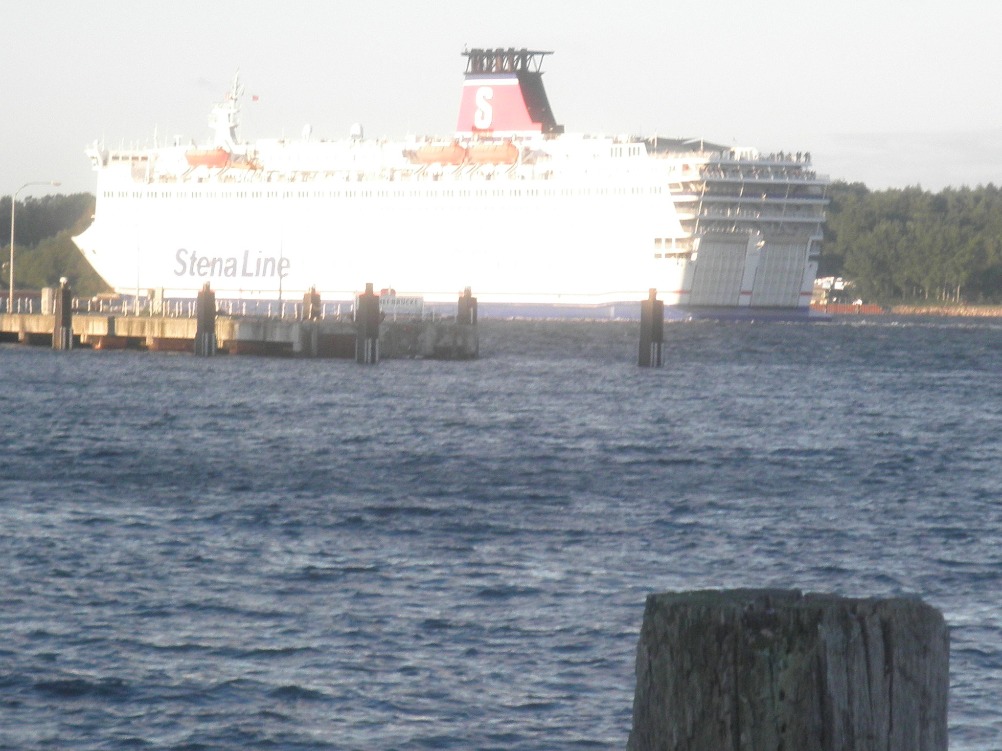 Die letzte ausfahrt der alten Stena Germanica aus Kiel