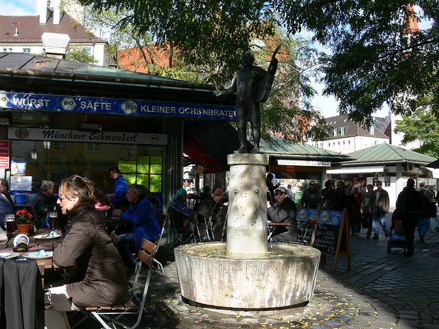 Viktualienmarkt München - Roider-Jackl-Brunnen