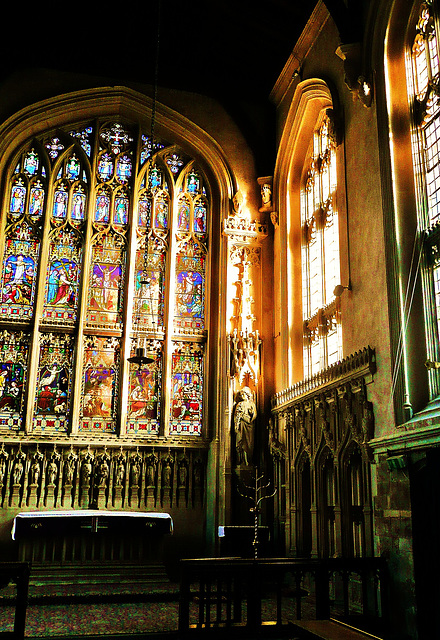 adderbury chancel interior