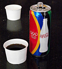 Cups and a can