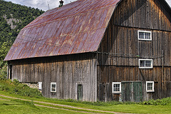 Barn Near Knowlton Landing, Québec