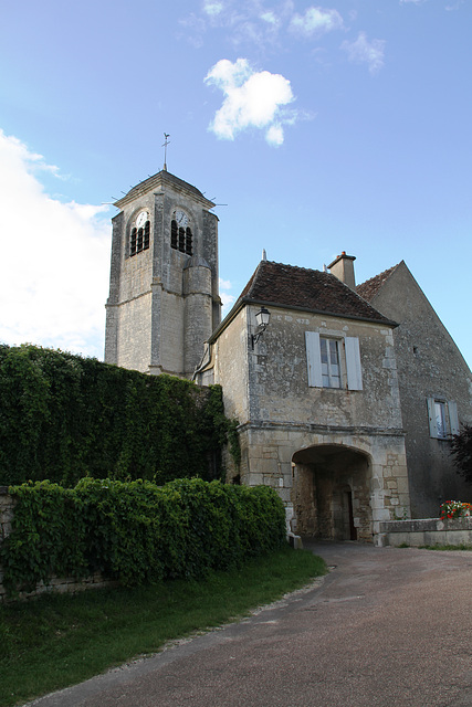 Châtel-Censoir