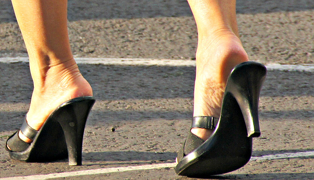 athena alexander heels