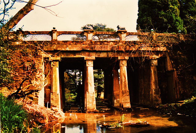 sezincote snake pool bridge 1812