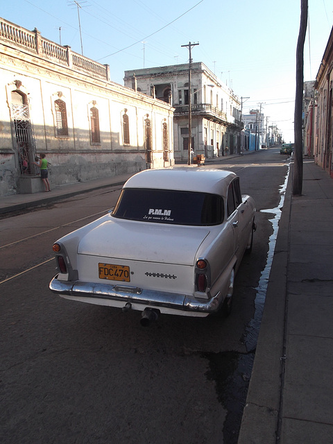 Vauxhall Victor à la cubana - 19 février 2012.