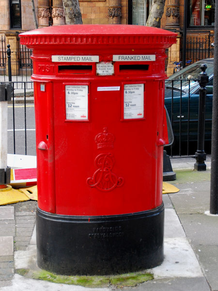 Edward V11 postbox