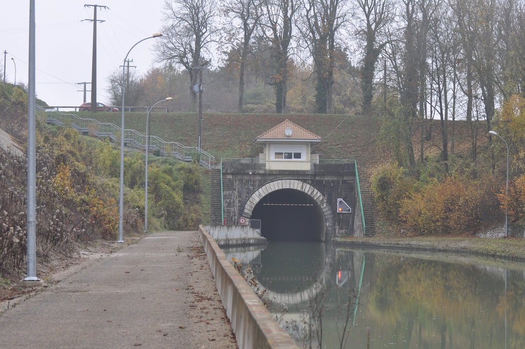 VAUDEMANGE TUNNEL CANAL