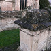 burford  c.1700 bale tombs