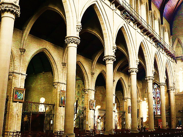 camden st.dominic's nave