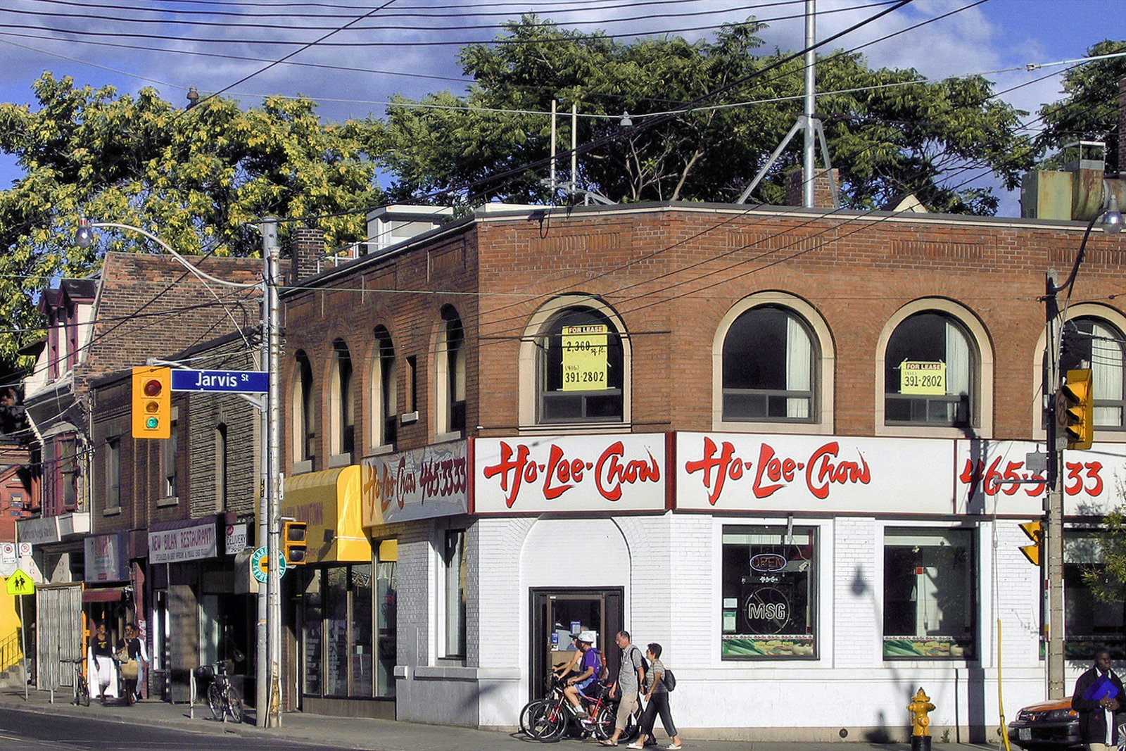 Ho-Lee-Chow – Toronto, Ontario