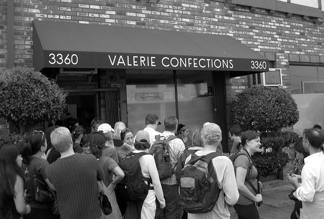 (10-16-06) Great LA Walk - Valerie Confections