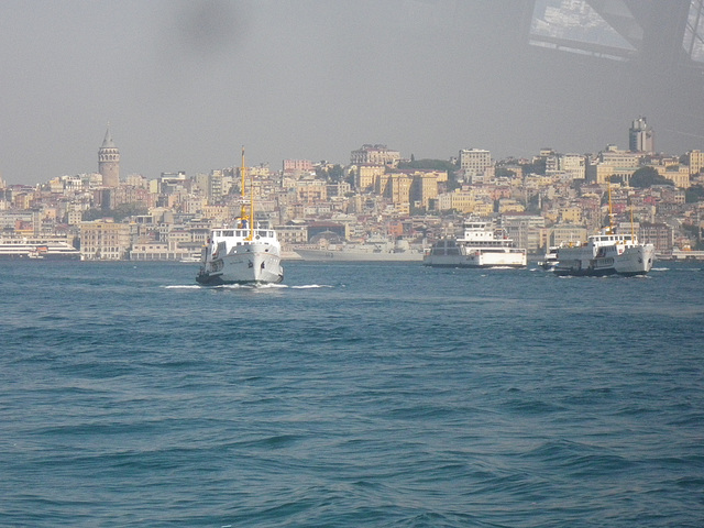 Galata vu du vapur pour Kadiköy.