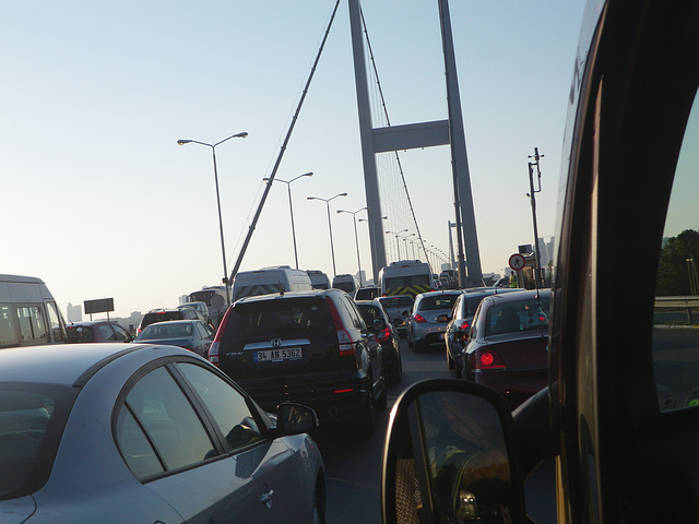 Sur le pont d'Artaköy