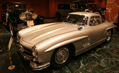 Nethercutt Collection - Mercedes-Benz 300SL Gullwing (8932)