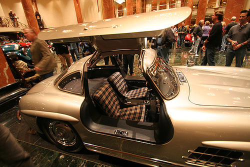 Nethercutt Collection - Mercedes-Benz 300SL Gullwing (8972)