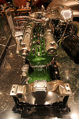 Nethercutt Collection - Duesenberg Engine (8954)