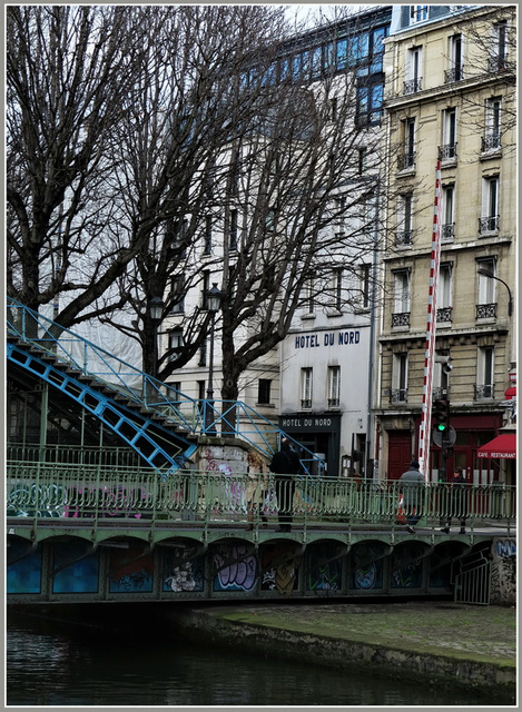 ... atmosphère...atmosphère...!