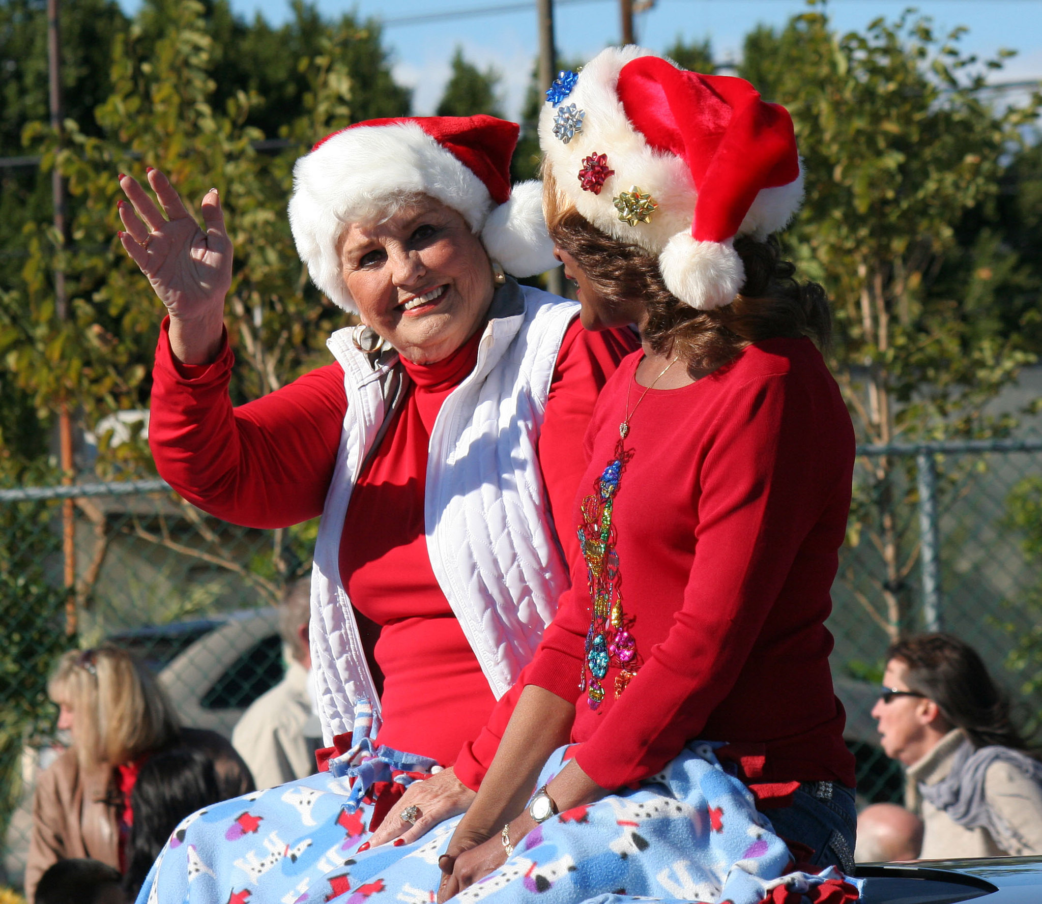 DHS Holiday Parade 2012 - Mayor Parks & Councilmember Pye (7791)